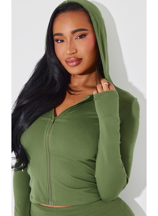 Форма хакі -скульптурна блискавка через балахон