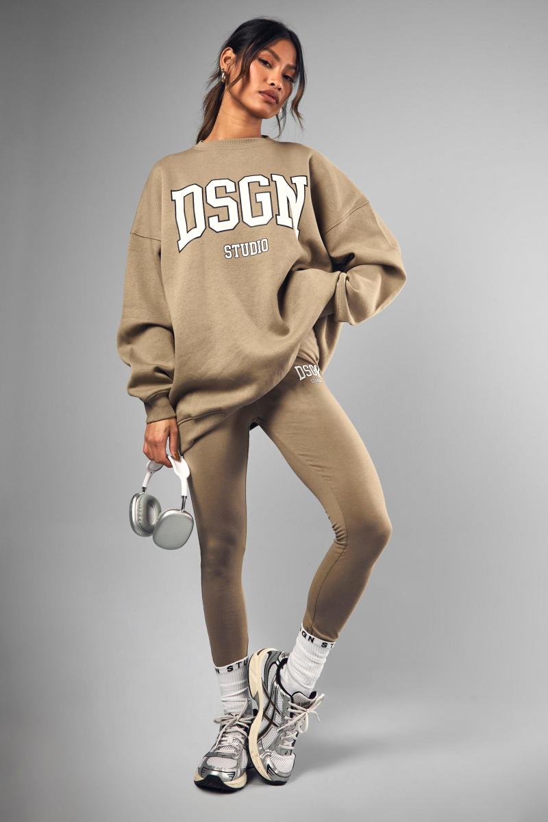 Оверсайз-свитшот і легінси Dsgn Studio Slogan