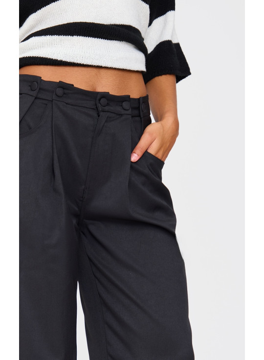 Прямі брюки з чорним плетеним поясом