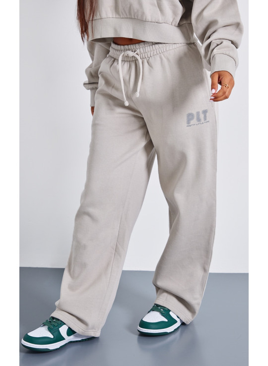 Маленький преміум -камінь, надруковані прямими ногами