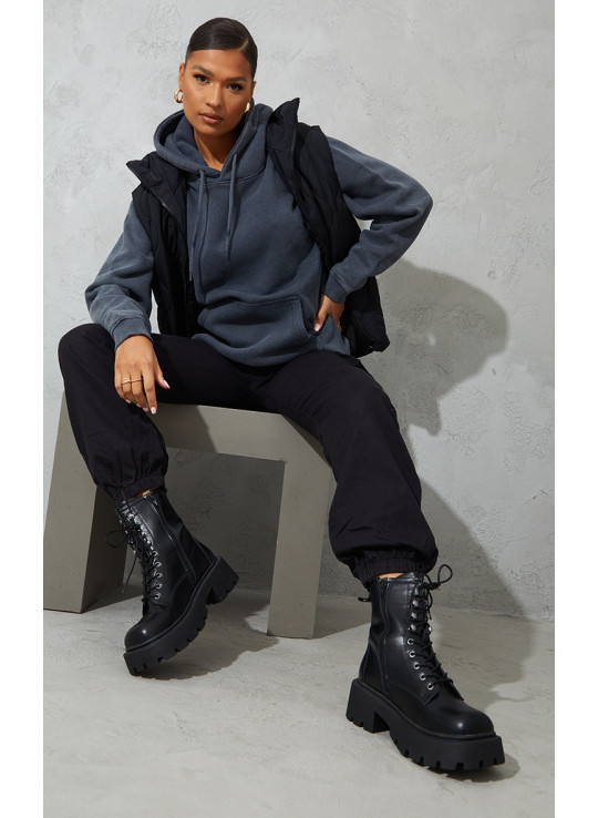 Випрана толстовка з вугільним кольором