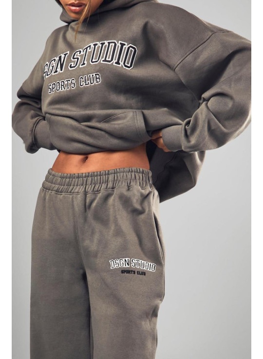 Dsgn Studio Applique Straight Leg Jogger