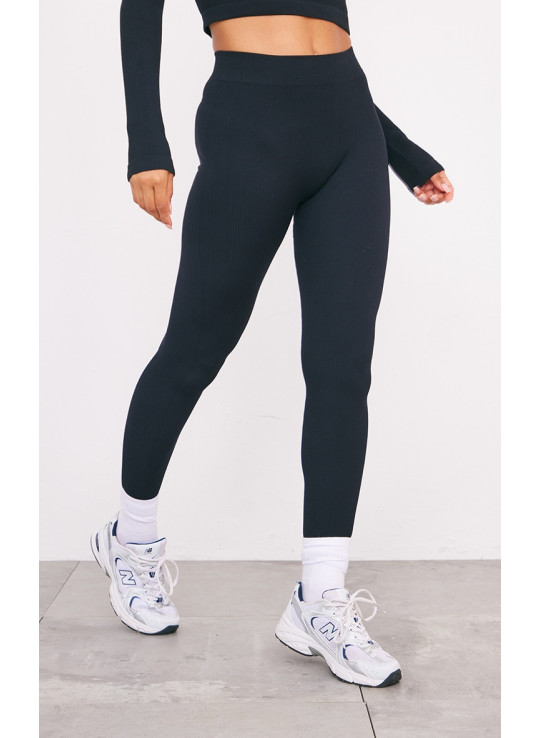 Чорні структуровані ребристі легінси