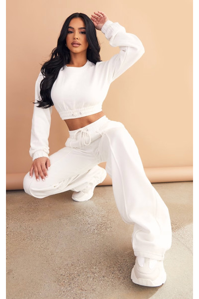 Маленькі кремові деталі шва широкі пробіжки для ніг