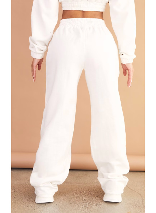 Маленькі кремові деталі шва широкі пробіжки для ніг